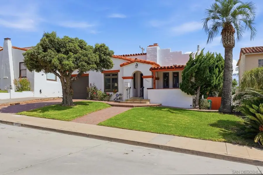 3222 Curtis, San Diego, CA 92106 - #2