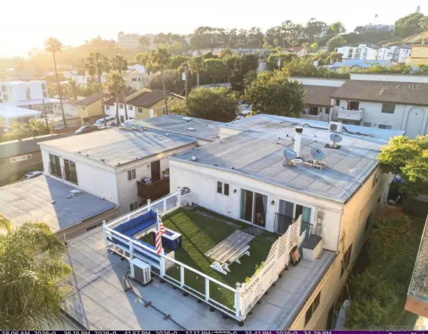 5810 Riley Street #APT 8, San Diego, CA 92110