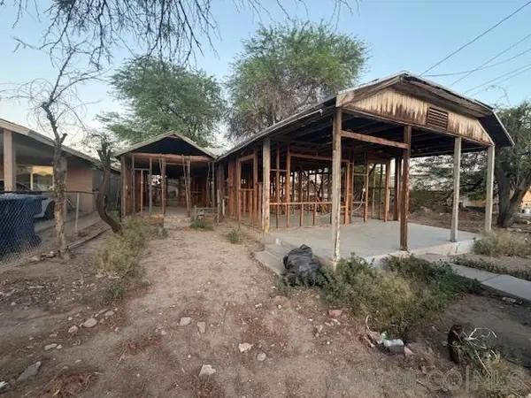 Address Withheld By Seller, Brawley, CA 92227