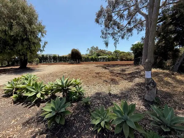 2965 Woodford Drive, La Jolla, CA 92037