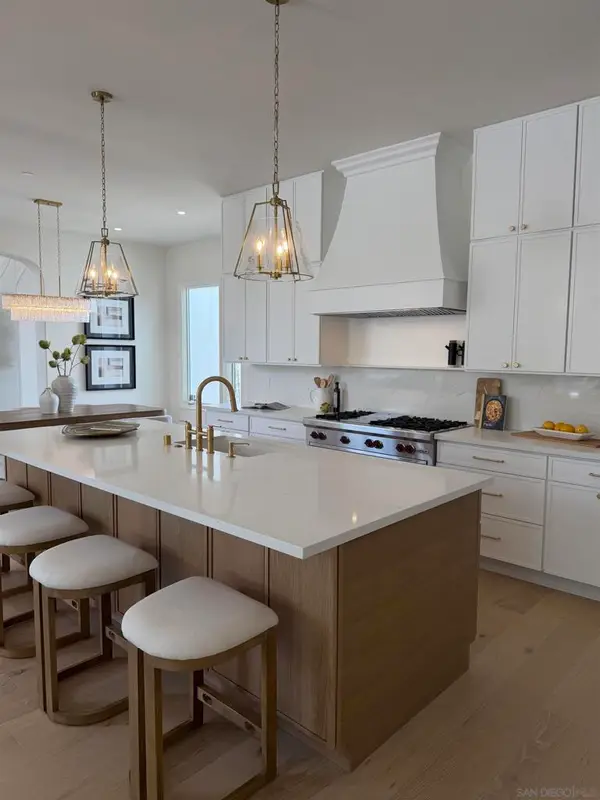 Address Withheld By Seller, San Diego, CA 92127