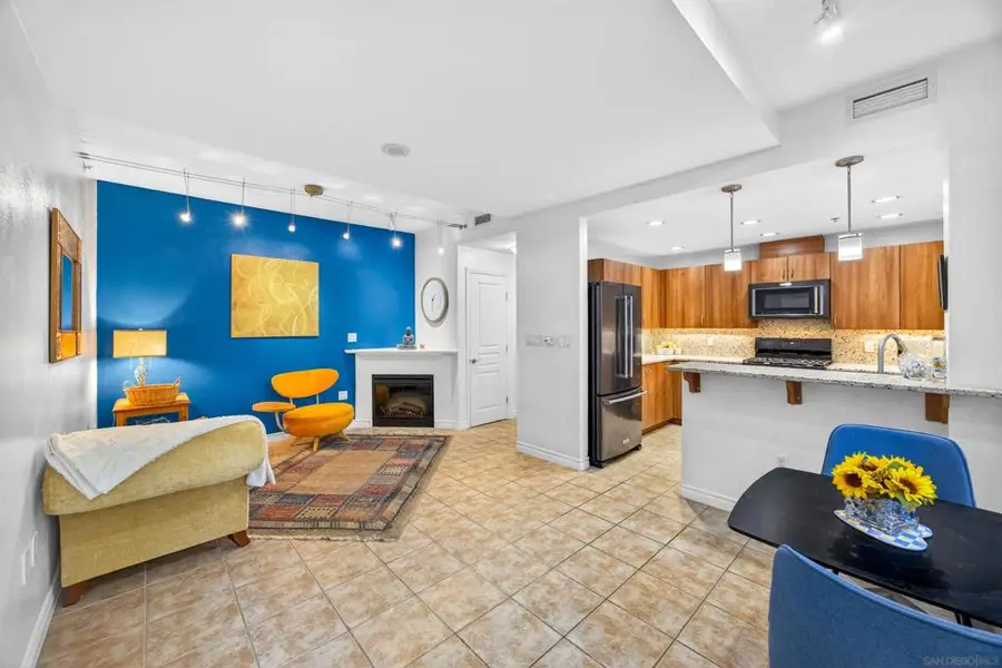 300 W Beech #10, San Diego, CA 92101 - #2
