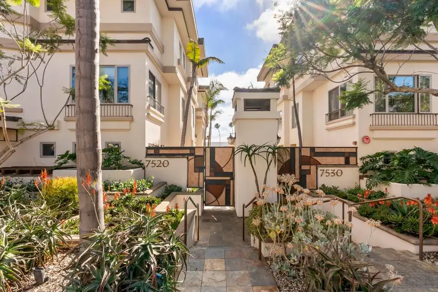 7520 Draper Ave #3, La Jolla, CA 92037 - #2