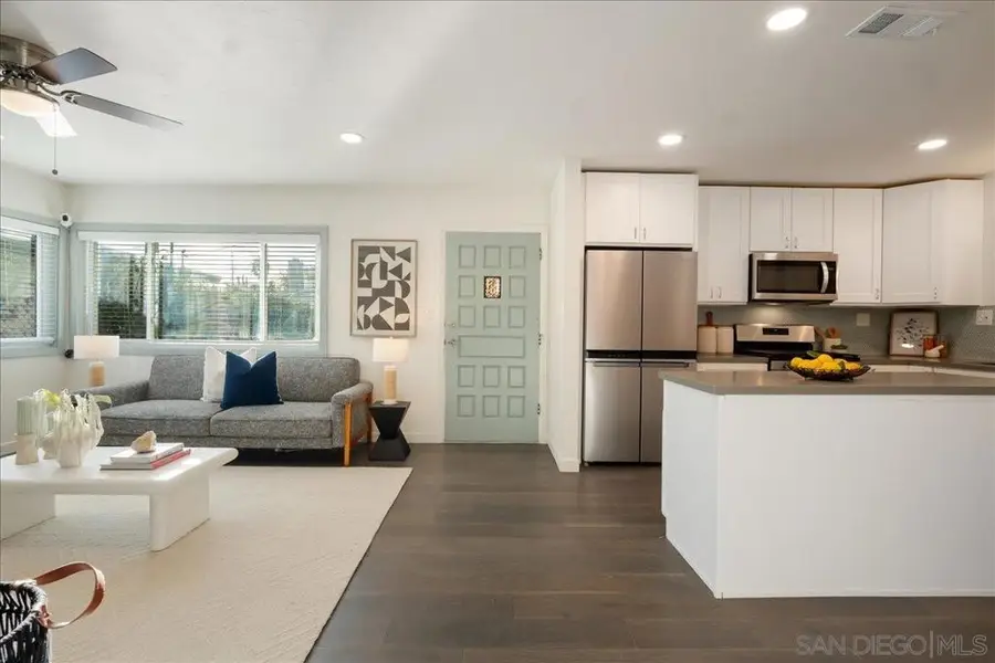 941 8th St, Imperial Beach, CA 91932 - #2