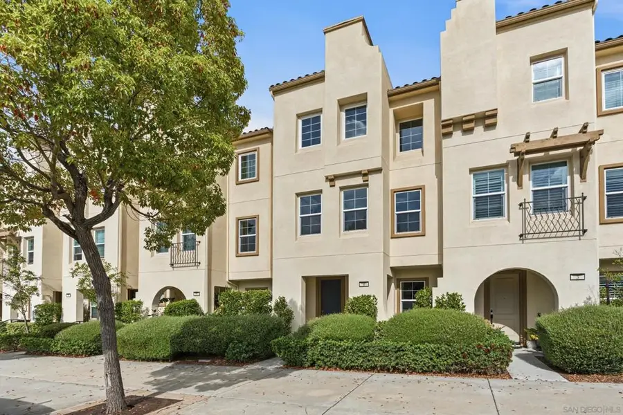 5992 Village Center Loop #4, San Diego, CA 92130 - #2