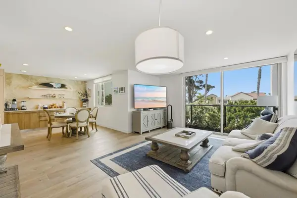 Address Withheld By Seller, La Jolla, CA 92037