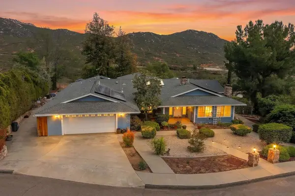 24563 Del Amo Rd, Ramona, CA 92065