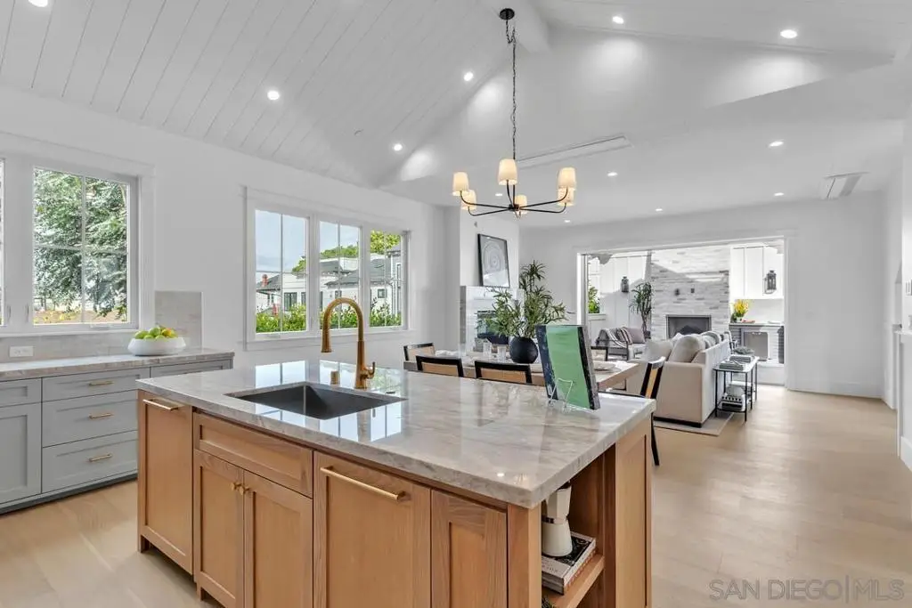 1054 Isabella Avenue, Coronado, CA 92118 - #1