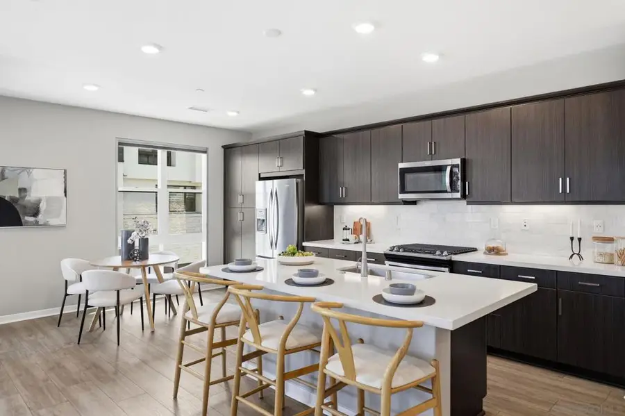 2960 Via Alta, San Diego, CA 92108 - #2