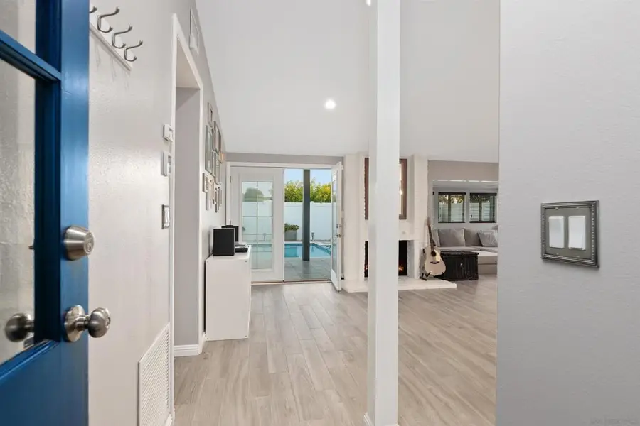 Address Withheld By Seller, San Diego, CA 92123 - #2