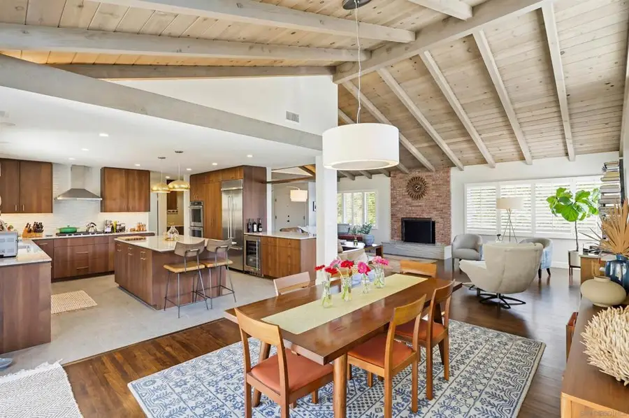 3822 Canon, San Diego, CA 92106 - #3