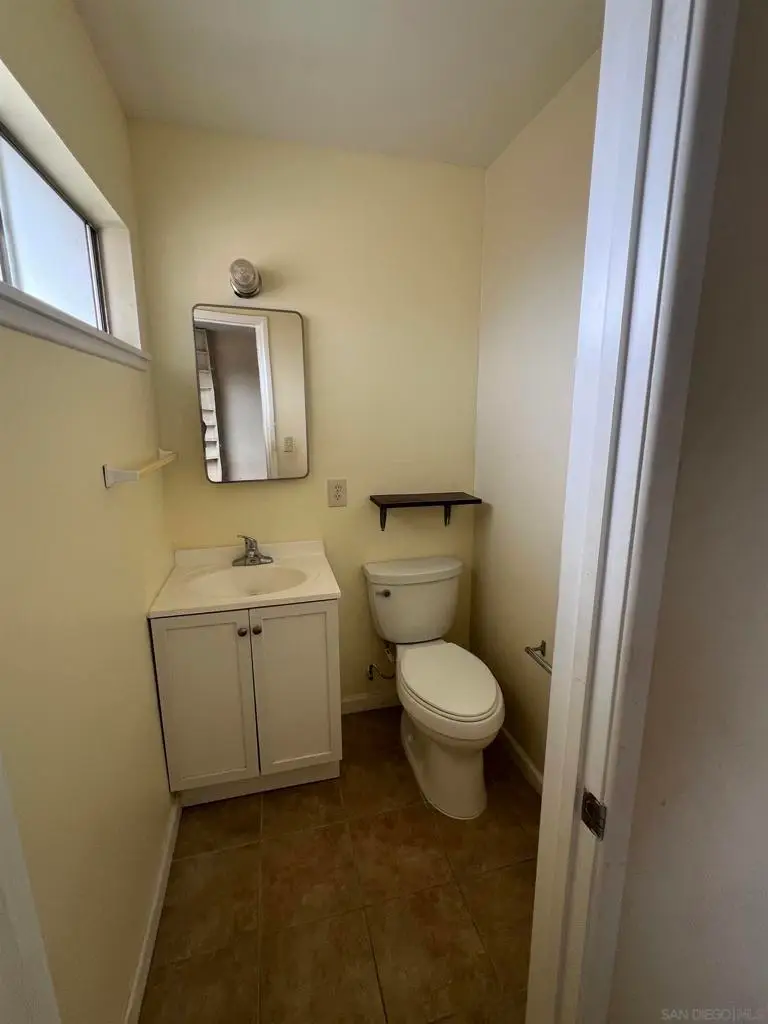 5433 Lodi St, San Diego, CA 92117 - #3