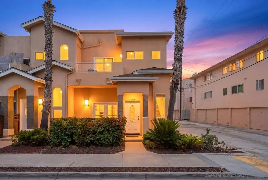 1909 Diamond, San Diego, CA 92109 - #2