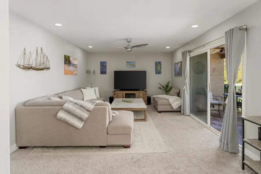 8524 Via Mallorca #C, La Jolla, CA 92037 - #2