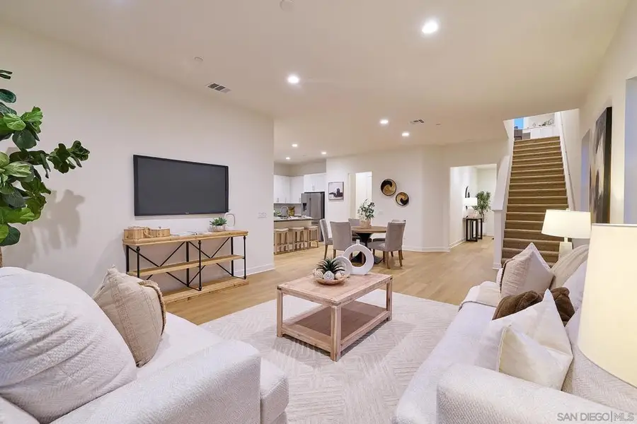 757 Michael Ct, Vista, CA 92081 - #2