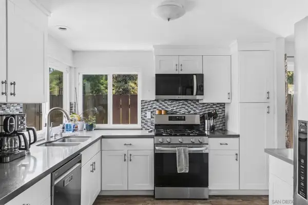 10131 Canyonridge, Spring Valley, CA 91977