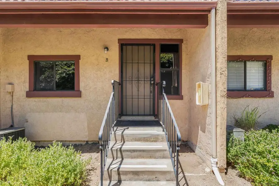 10781 Riderwood Terr #b #Unit B, Santee, CA 92071 - #3