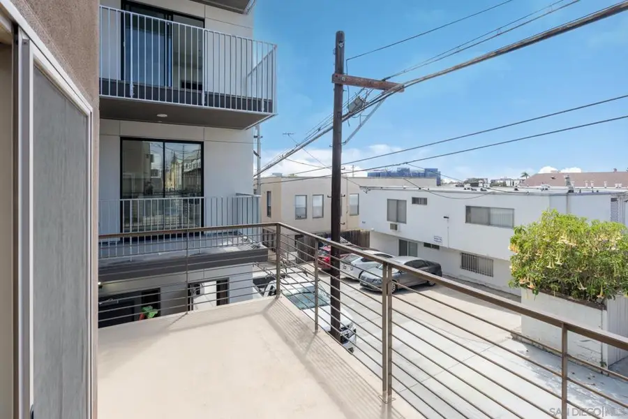 4046 Centre St #6, San Diego, CA 92103 - #2