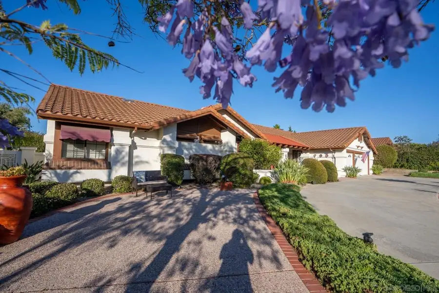 2233 Cortina Circle, Escondido, CA 92029 - #3