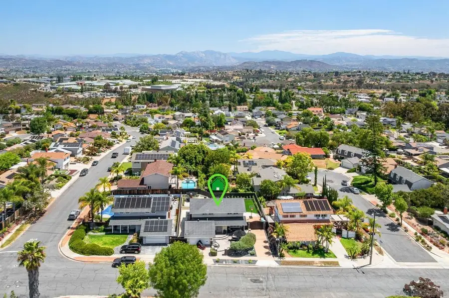 7071 Bobhird, San Diego, CA 92119 - #2