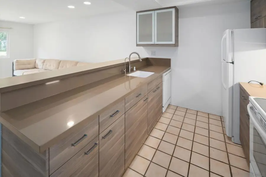 10737 San Diego Mission Rd #106, San Diego, CA 92108 - #3