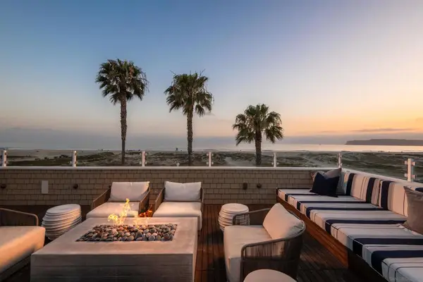 527 Ocean Blvd, Coronado, CA 92118