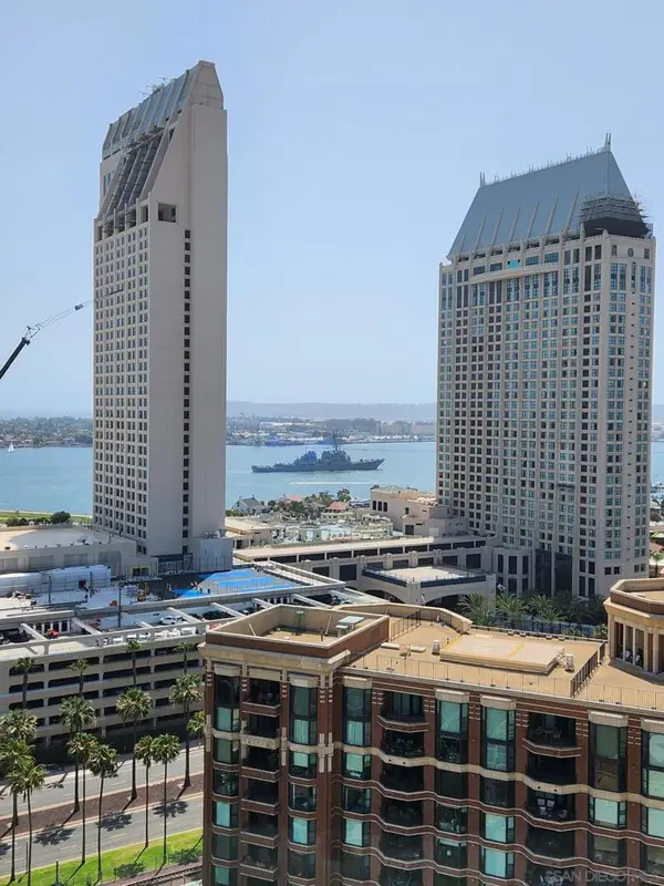 550 Front St. #1706, San Diego, CA 92101