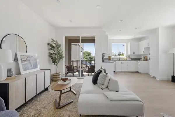 304 Ishaan Lane, San Marcos, CA 92069
