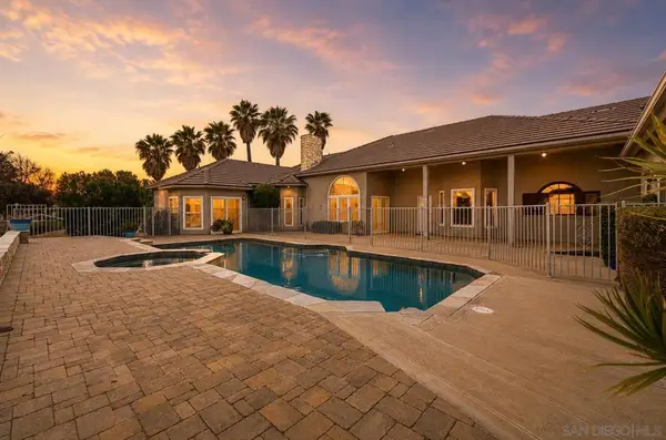10015 El Capitan Real Rd, El Cajon, CA 92021
