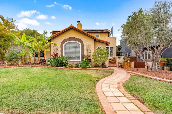 2743 33rd, San Diego, CA 92104