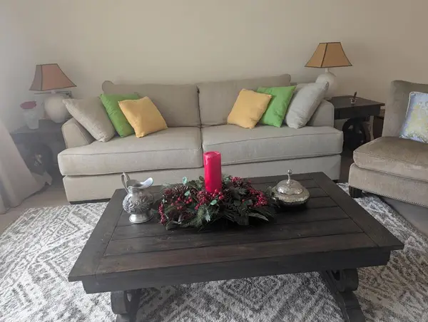 1181 W Mayberry W, Hemet, CA 92543