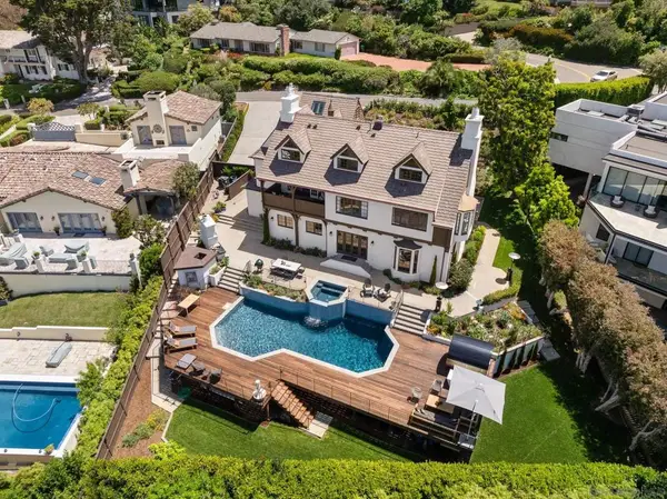 6714 Muirlands, La Jolla, CA 92037