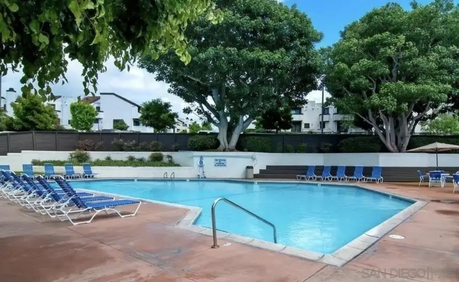 3823 Caminito Litoral #208, San Diego, CA 92107 - #2