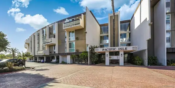 3050 Rue Dorleans #386, San Diego, CA 92110