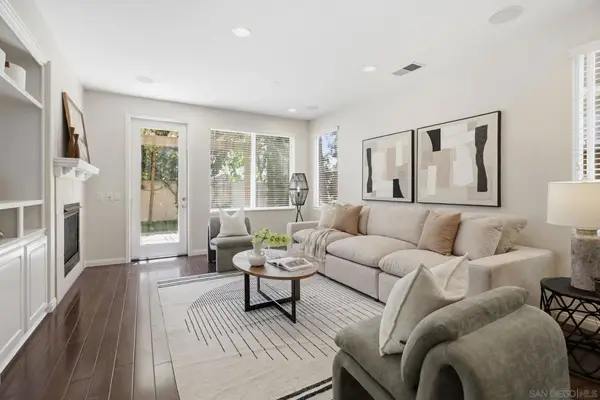 7385 Healis Pl, San Diego, CA 92129
