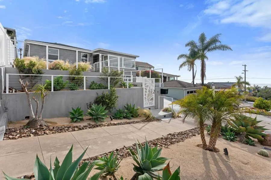 4483 Saratoga, San Diego, CA 92107 - #2