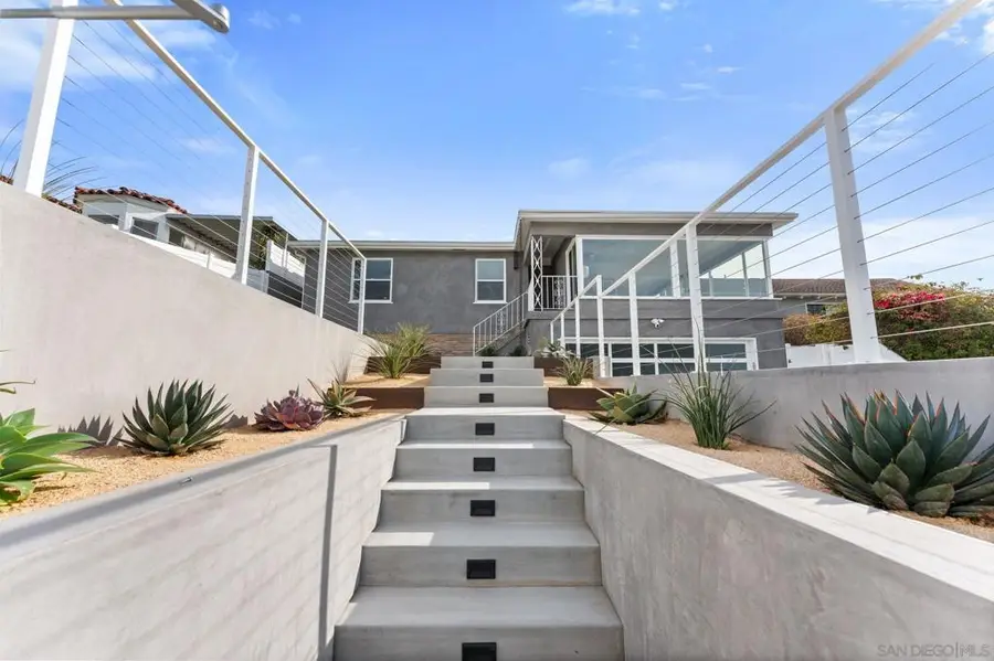 4483 Saratoga, San Diego, CA 92107 - #3