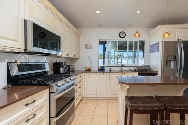 6248 Spruce Lake, San Diego, CA 92119