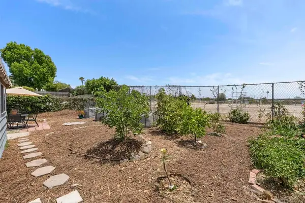7475 Salizar, San Diego, CA 92111