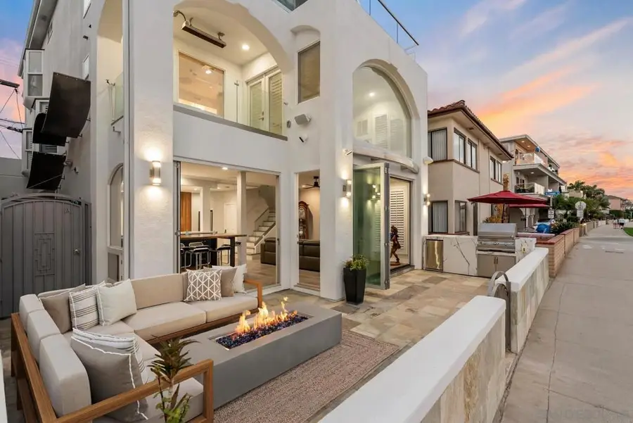 3490 Bayside Walk #A, San Diego, CA 92109 - #3