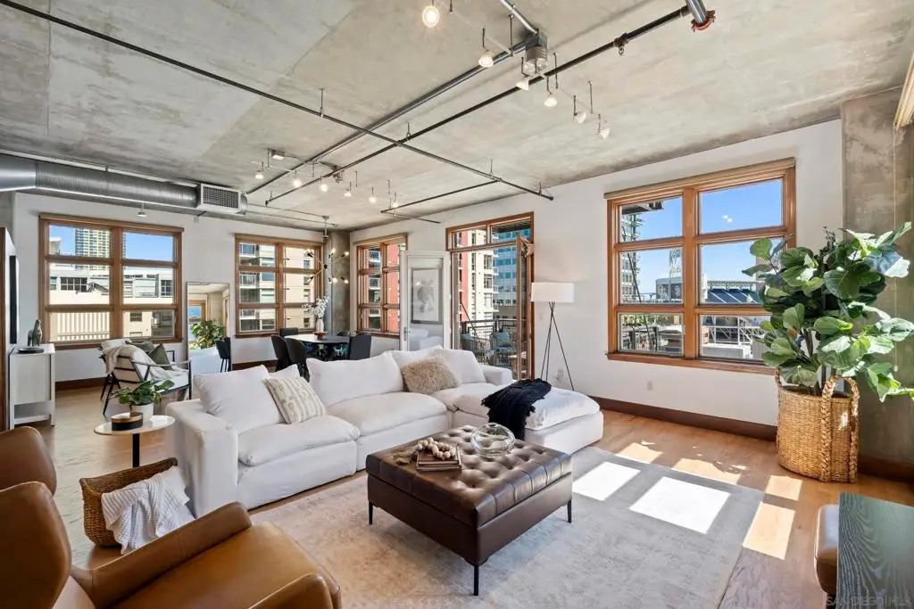 877 Island Ave #705, San Diego, CA 92101 - #1