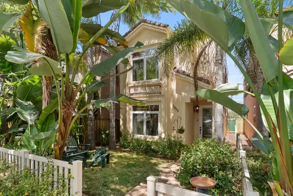 3953 Sequoia St, San Diego, CA 92109