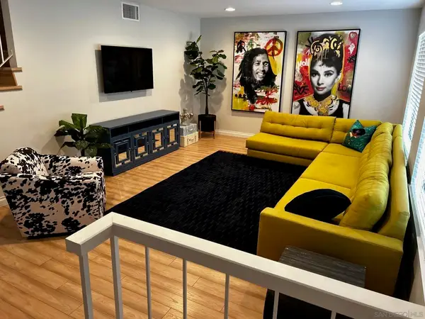 6135 Montecito Dr #5, Palm Springs, CA 92264