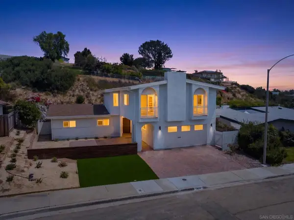 3855 Southview, San Diego, CA 92117