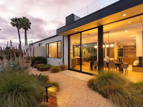 5414 Castle Hills, San Diego, CA 92109