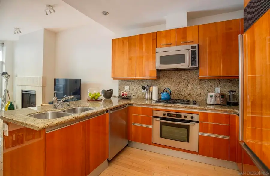 550 Front St #907, San Diego, CA 92101 - #2