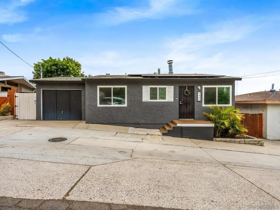 2462 44th, San Diego, CA 92105 - #3