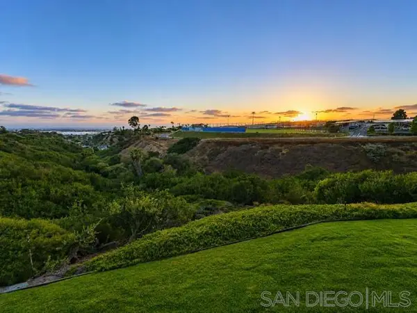 3658 Clairemont #1D, San Diego, CA 92117