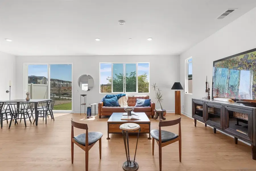 845 Hana Ave #2, Chula Vista, CA 91911 - #3
