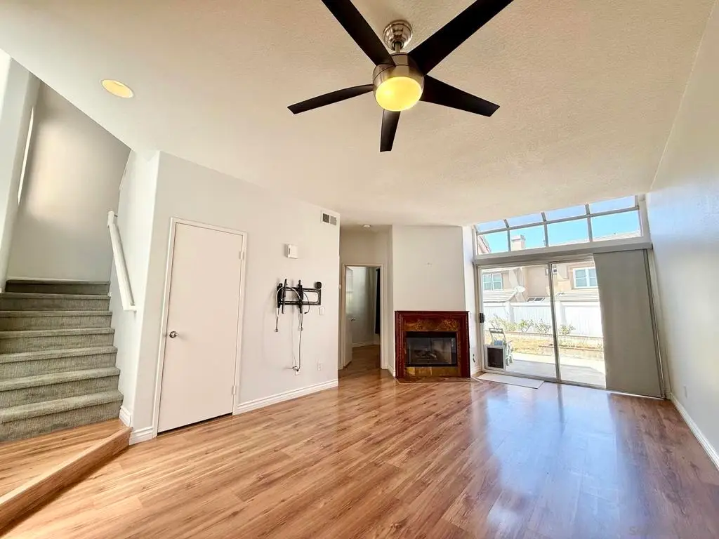 992 S Country Glen Way, Anaheim, CA 92808 - #1